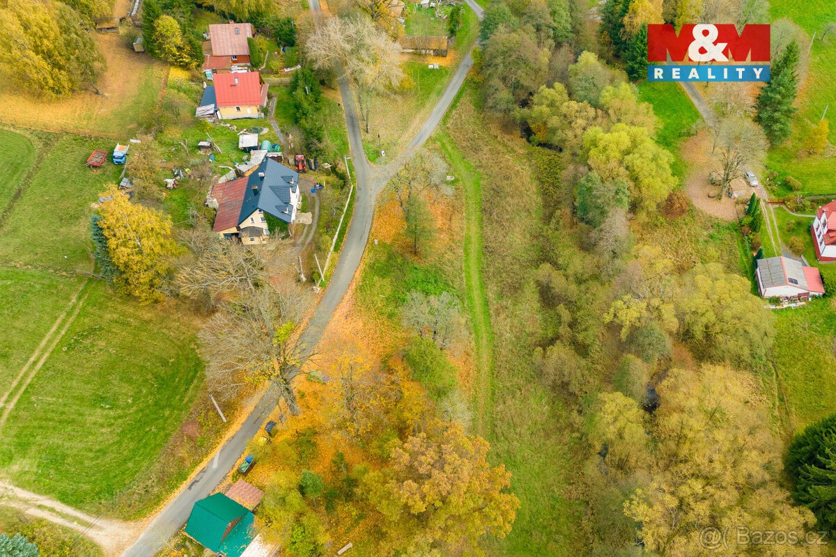 Prodej pozemku 1446 m², Stará Voda