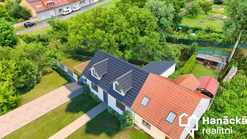 Prodej stavebního pozemku v Olomouci, 298 m2, ulice...