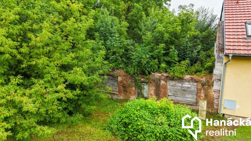 Prodej stavebního pozemku v Olomouci, 298 m2, ulice...