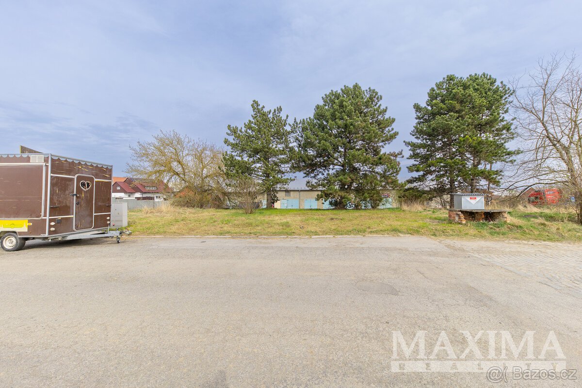 Pozemek  o ploše 443 m2 - Olomouc, Slavonín