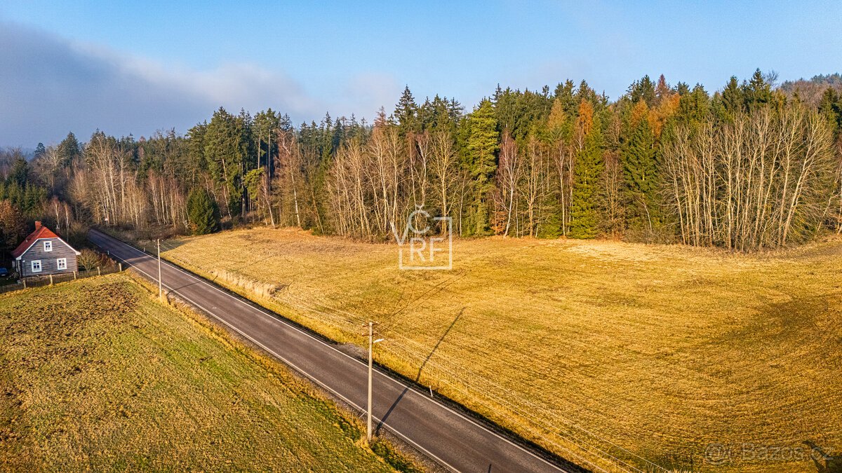 Prodej pozemku pro výstavbu 2 RD nebo rodinného ranče - Doub