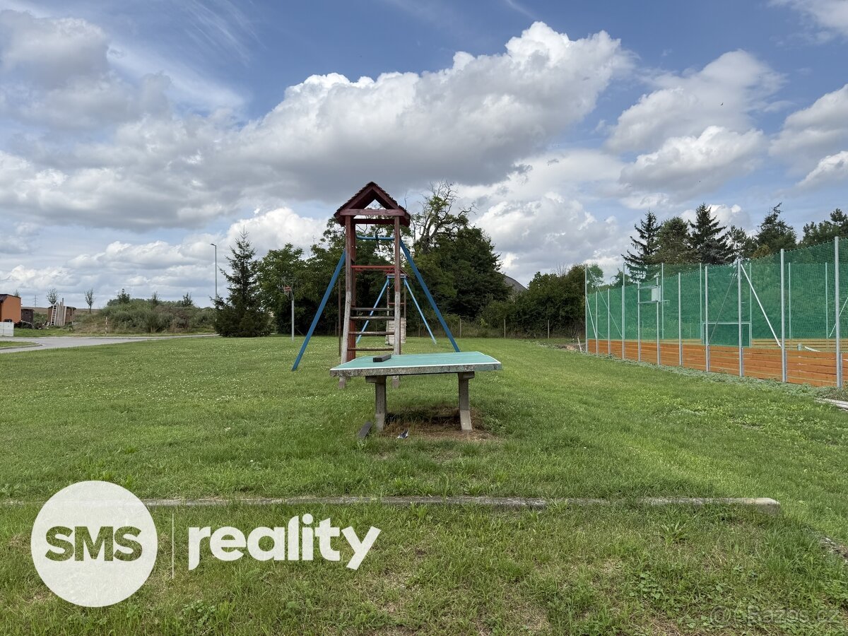 Prodej stavebního pozemku pro bydlení 1419m2