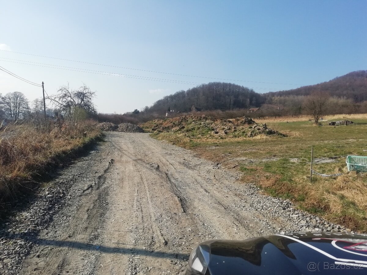 Stavební pozemek 2002m2- Svojkov , Česká Lípa