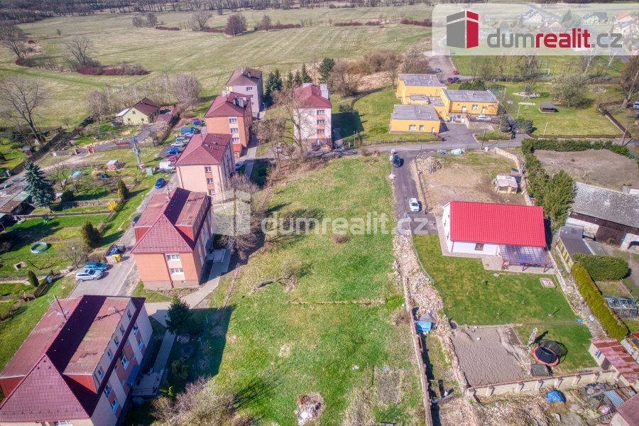 Prodej 1 pozemku k výstavbě RD každý o velikosti 700 m2, Vel