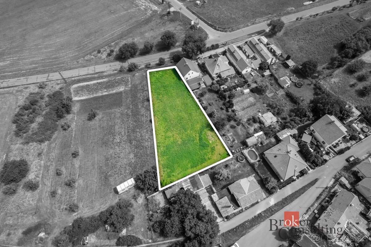 Prodej, pozemky/bydlení, 1645 m2, Bechlín, Litoměřice [ID 74