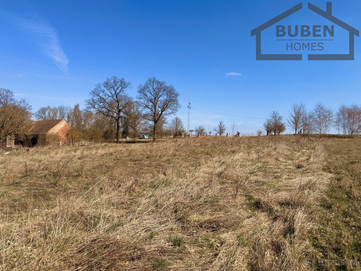 Stavební pozemek 871 m², Planá - Zliv, ev.č. LB00926