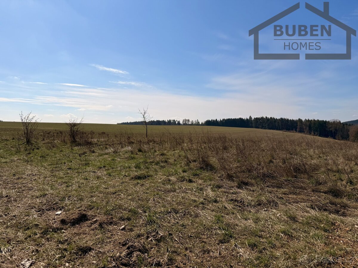 Stavební pozemek 871 m², Planá - Zliv, ev.č. LB00926