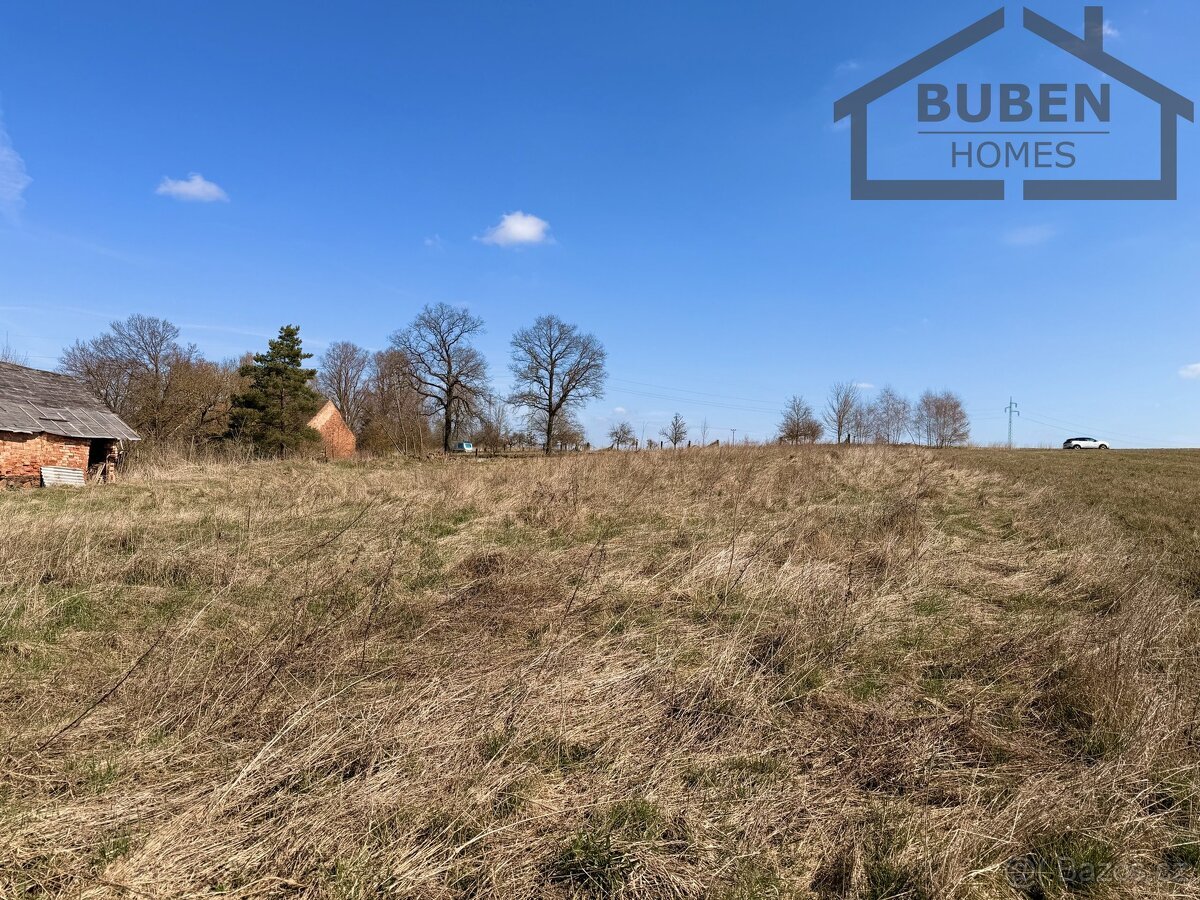 Stavební pozemek 883 m², Planá - Zliv, ev.č. LB00826