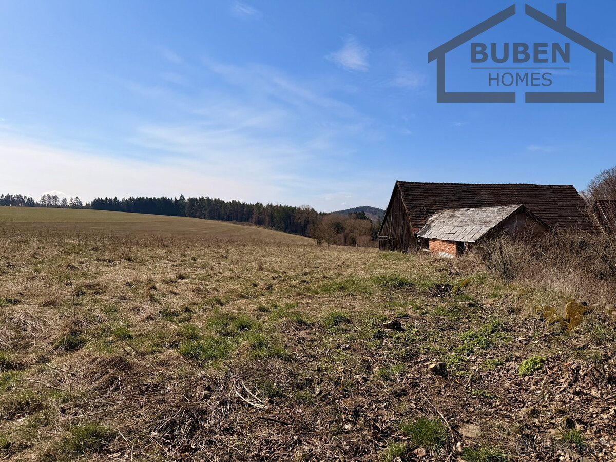 Stavební pozemek 883 m², Planá - Zliv, ev.č. LB00826