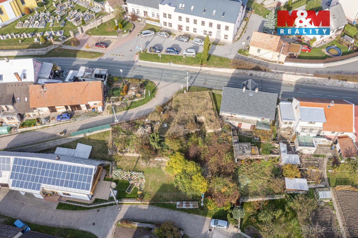 Prodej pozemku k bydlení v Velké Jesenici