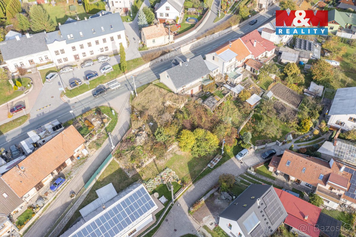 Prodej pozemku k bydlení v Velké Jesenici