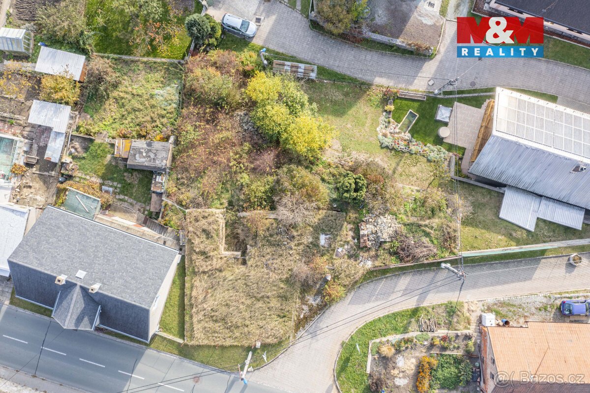 Prodej pozemku k bydlení v Velké Jesenici