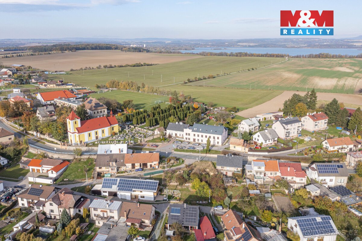 Prodej pozemku k bydlení v Velké Jesenici