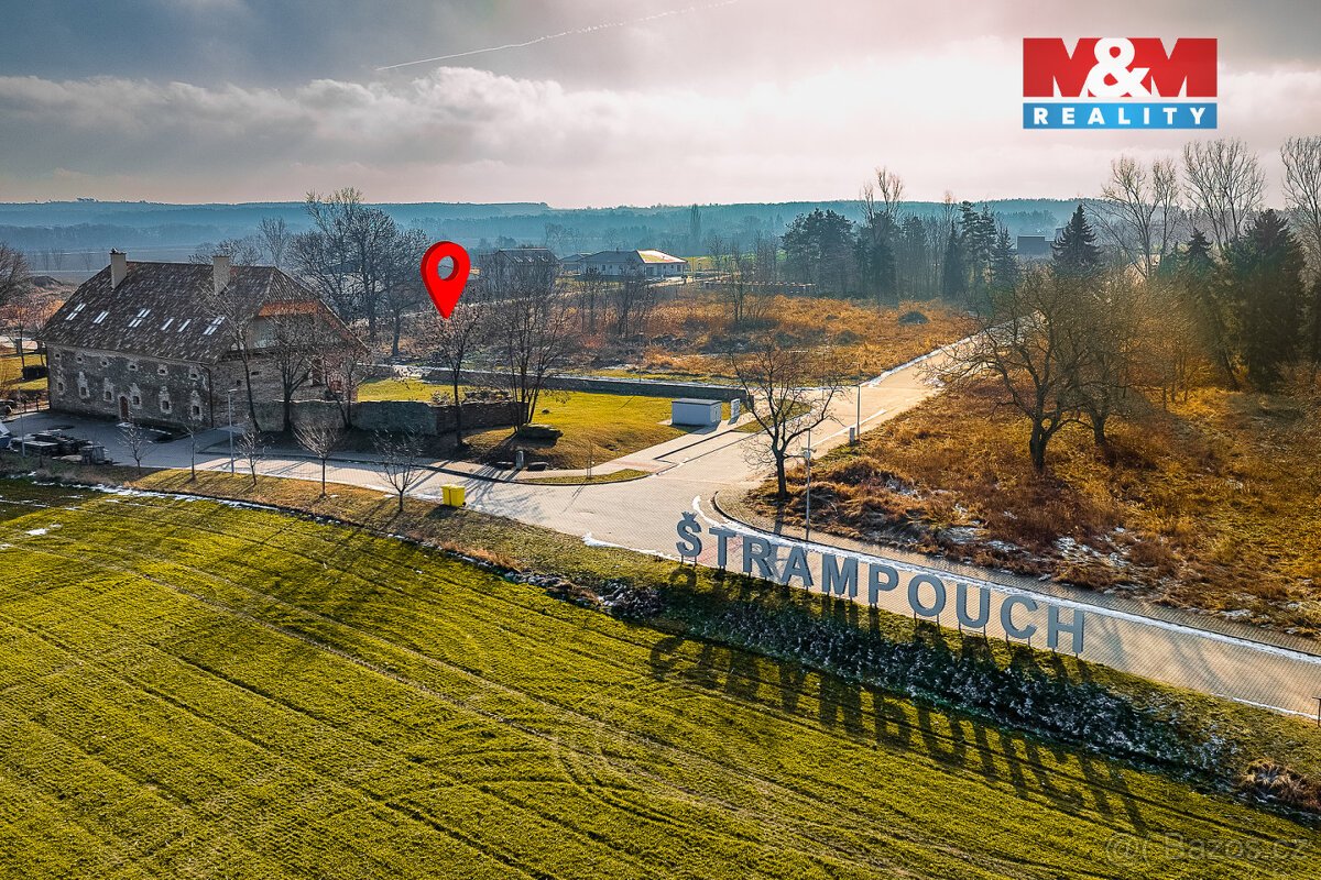 Prodej pozemku k bydlení se stavebním povolením, obec Žáky