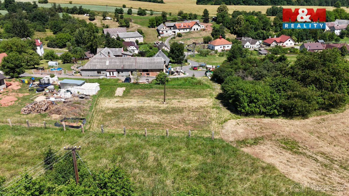 Prodej pozemku k bydlení, 1471 m², Malíkov
