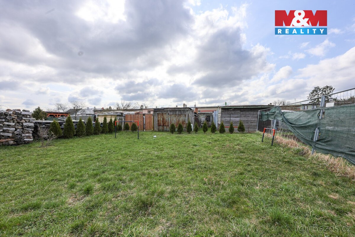 Prodej pozemku k bydlení, 372 m², Lužice