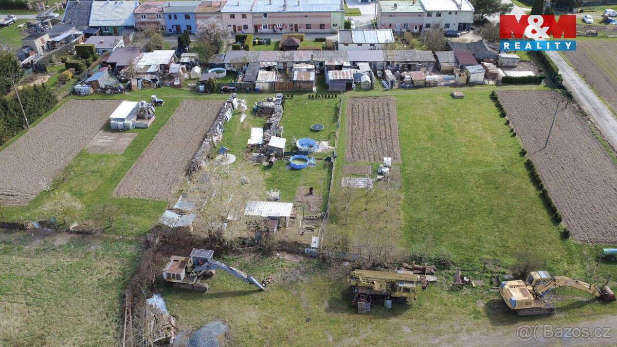 Prodej pozemku k bydlení, 372 m², Lužice