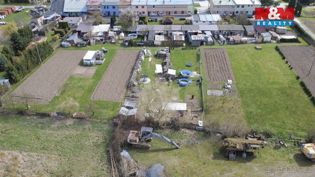 Prodej pozemku k bydlení, 372 m², Lužice