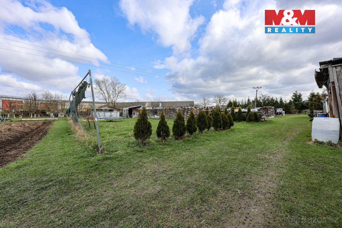 Prodej pozemku k bydlení, 372 m², Lužice