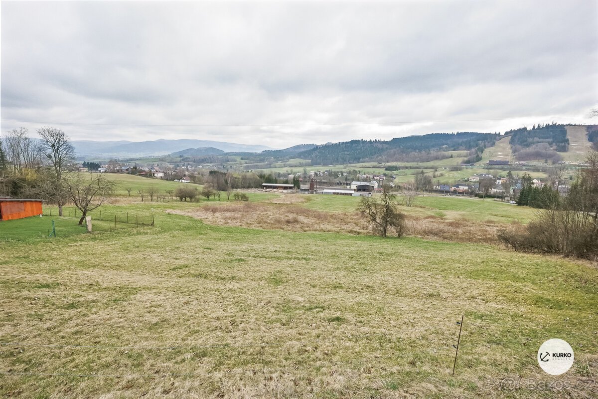 Pozemek o výměře 3291 m2 v obci Mosty u Jablunkova