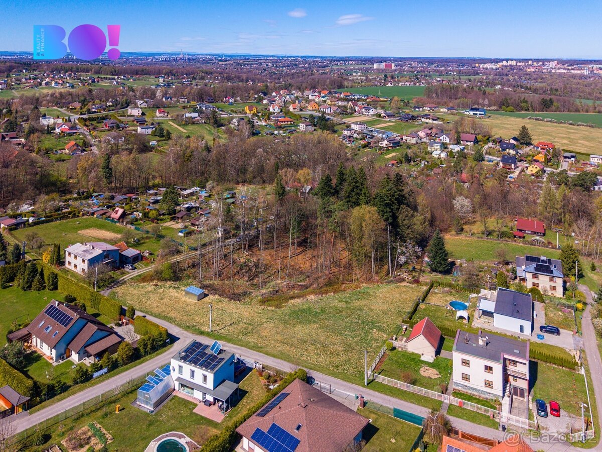 Prodej stavebního pozemku 1649 m² - Bludovice