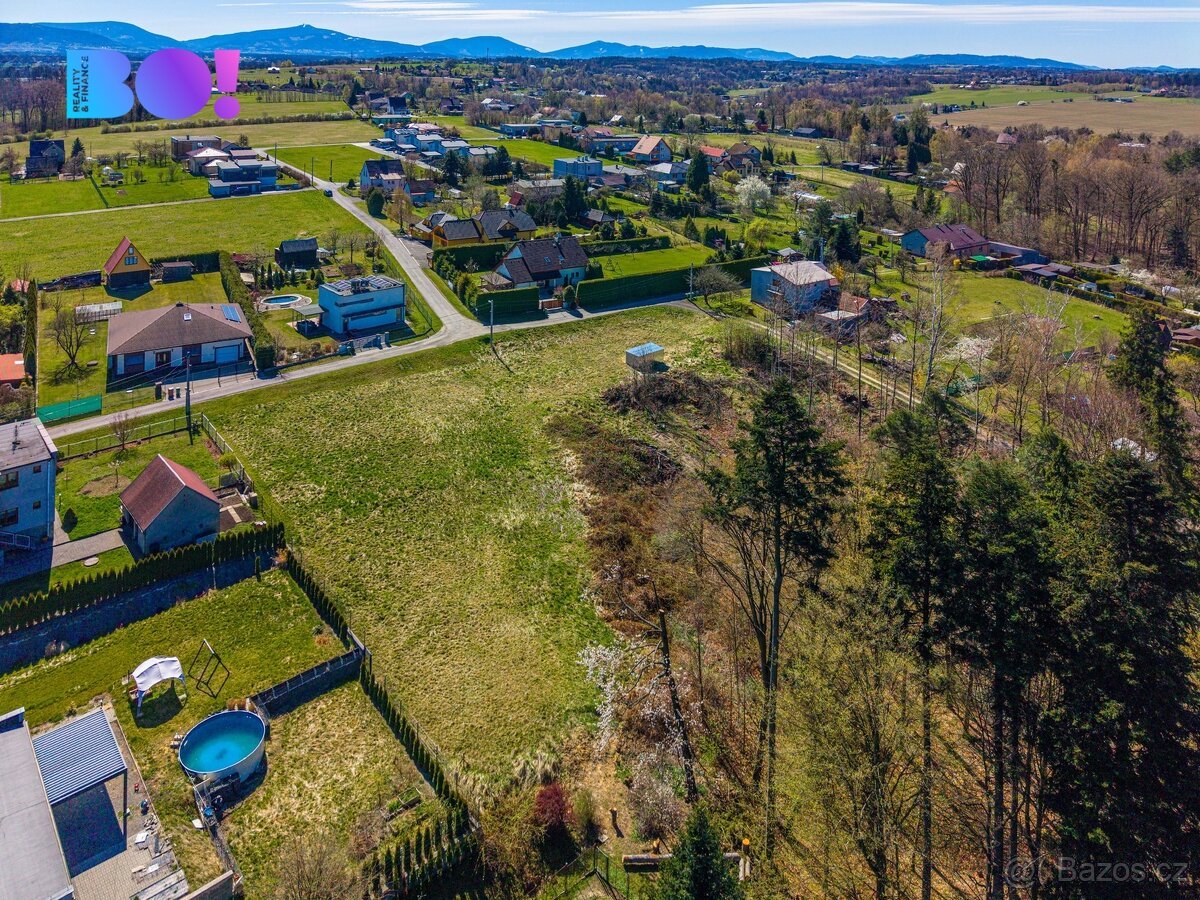 Prodej stavebního pozemku 1649 m² - Bludovice