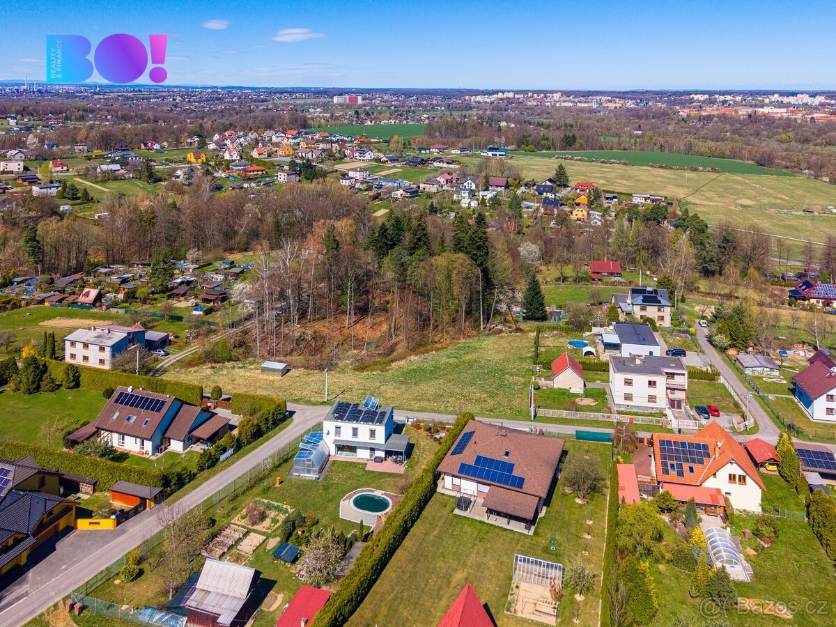 Prodej stavebního pozemku 1649 m² - Bludovice