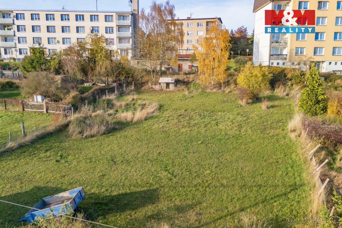 Prodej pozemku k bydlení, 1257 m², Bezdružice, ul. Na Stráni