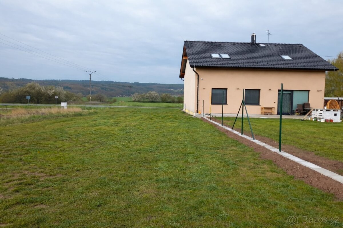 Prodej stavebního pozemku ve Střížově