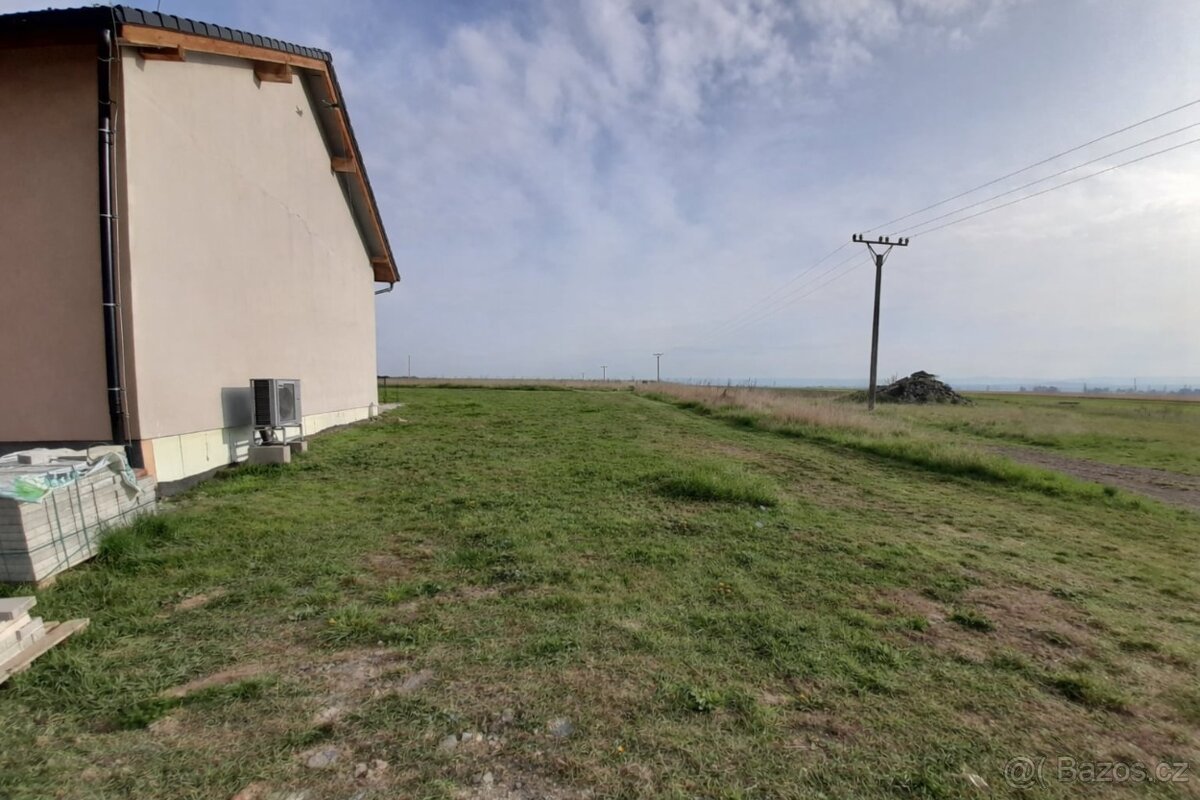 Prodej stavebního pozemku ve Střížově