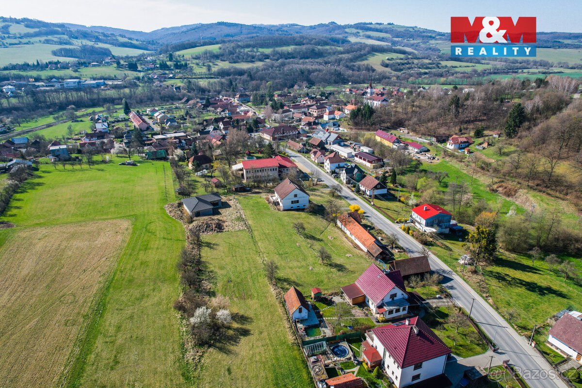 Prodej pozemku k bydlení, 1112 m², Zádveřice-Raková