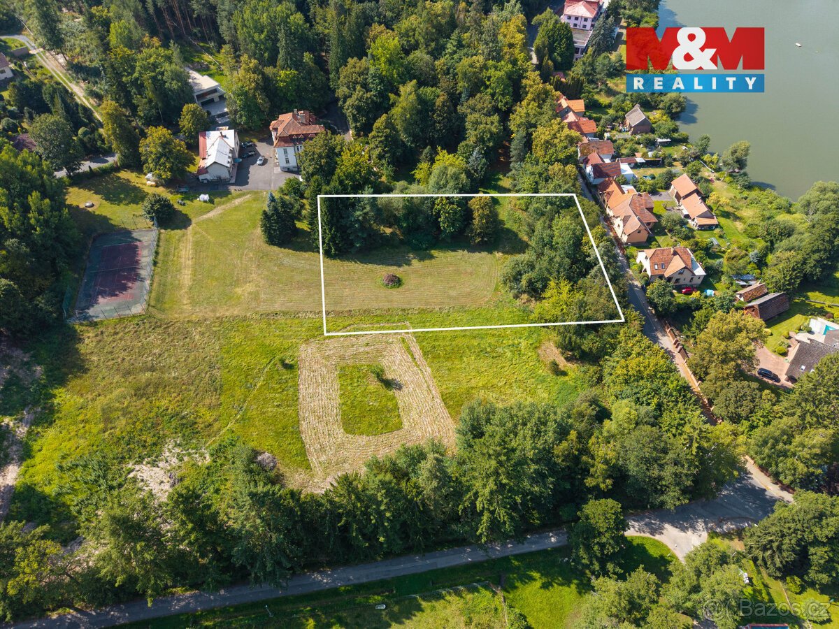 Prodej pozemku k bydlení, 2611 m², Jevany