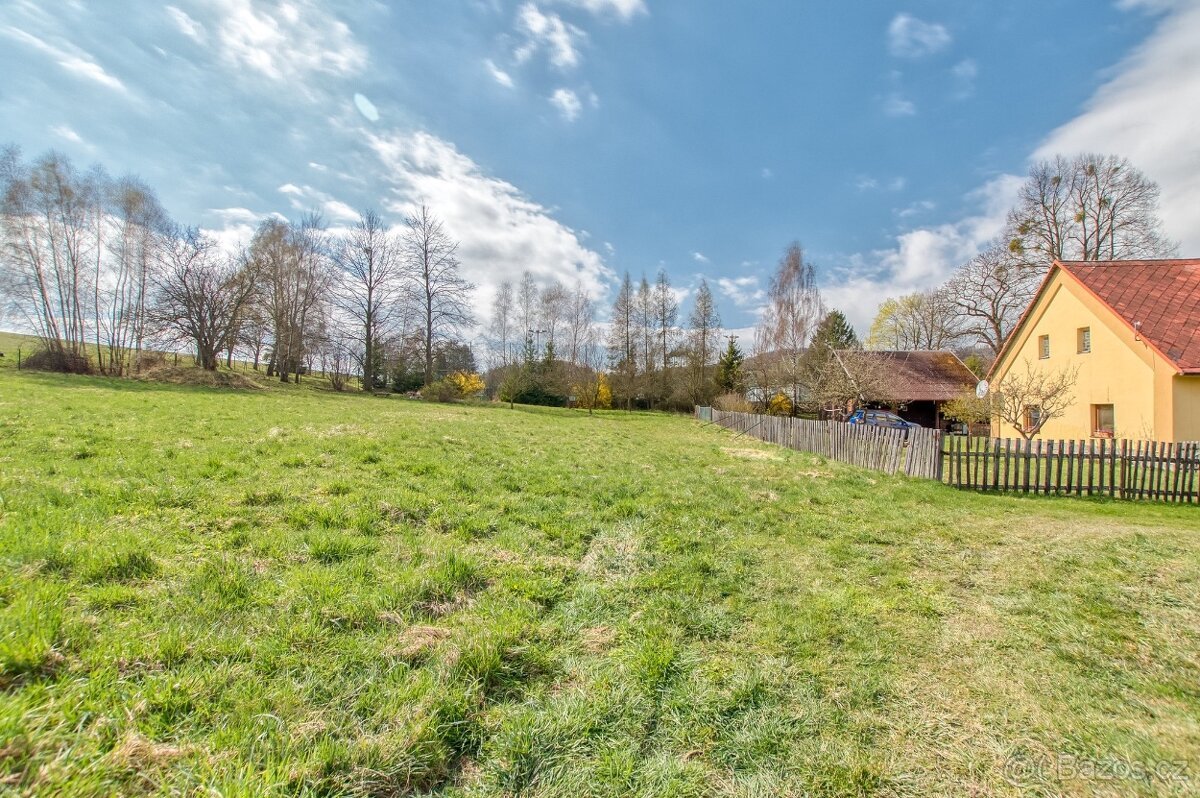 Prodej stavebního pozemku v Hostašovicích