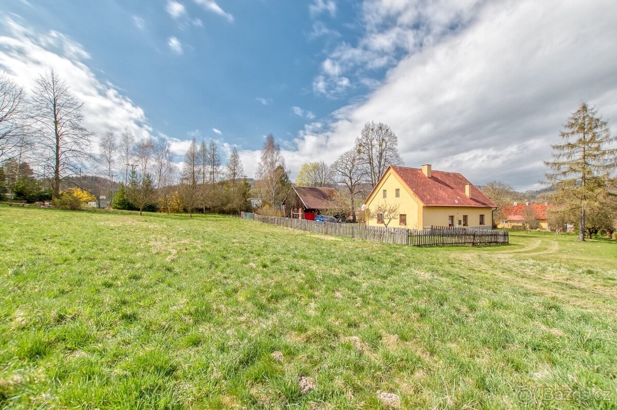 Prodej stavebního pozemku v Hostašovicích