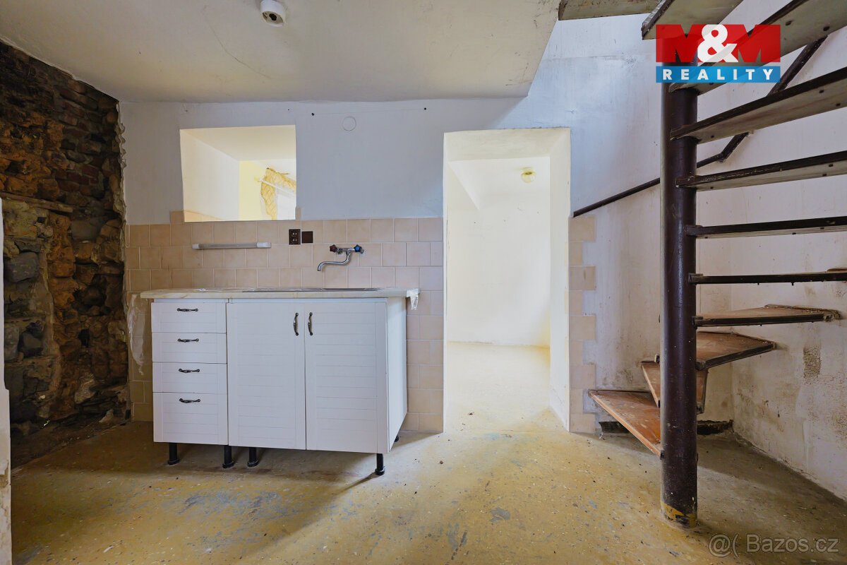 Prodej pozemku k bydlení, 816 m²