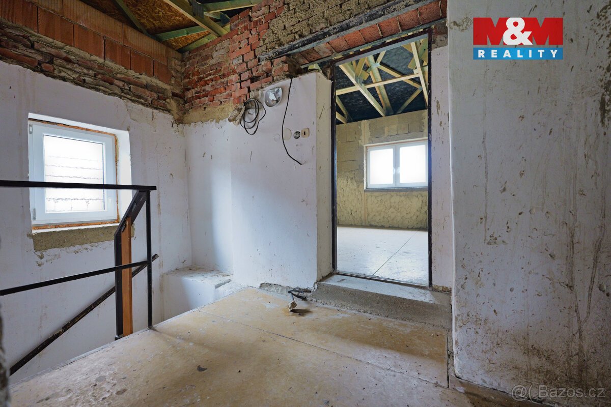 Prodej pozemku k bydlení, 816 m²