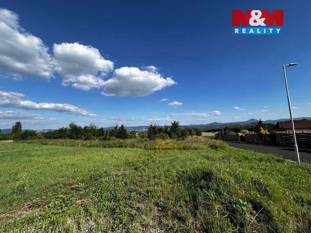 Prodej pozemku k bydlení, 762 m², Krupka - Unčín