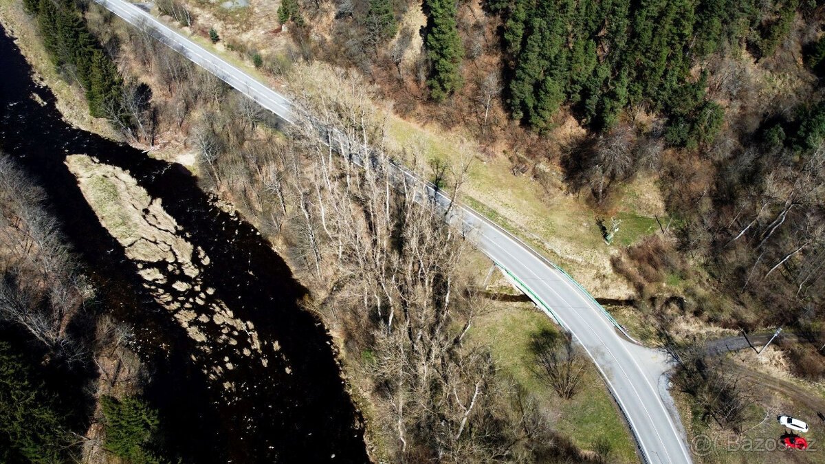 Komplex pozemků se staveb. potenciálem – Annín, Šumava