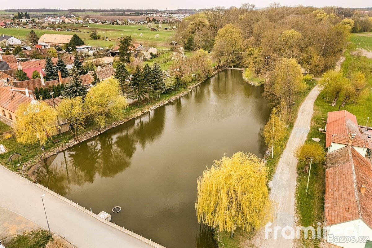 Prodej stavebního pozemku 466 m², Přísnotice, ev.č. 02089
