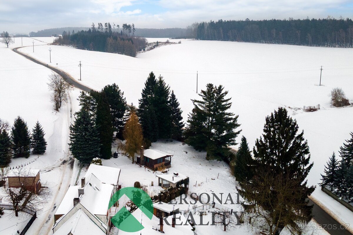 Prodej stavebního pozemku 1 100 m², Červený Kostelec - Olešn