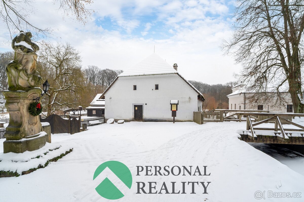 Prodej stavebního pozemku 1 100 m², Červený Kostelec - Olešn