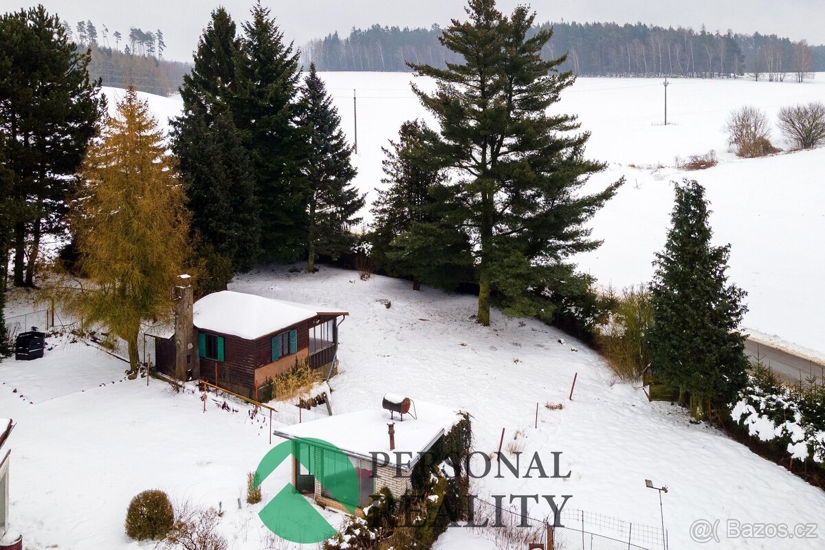 Prodej stavebního pozemku 1 100 m², Červený Kostelec - Olešn