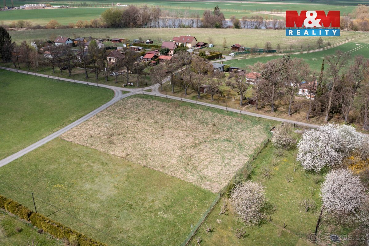 Prodej pozemku k bydlení, 2692 m², Březnice