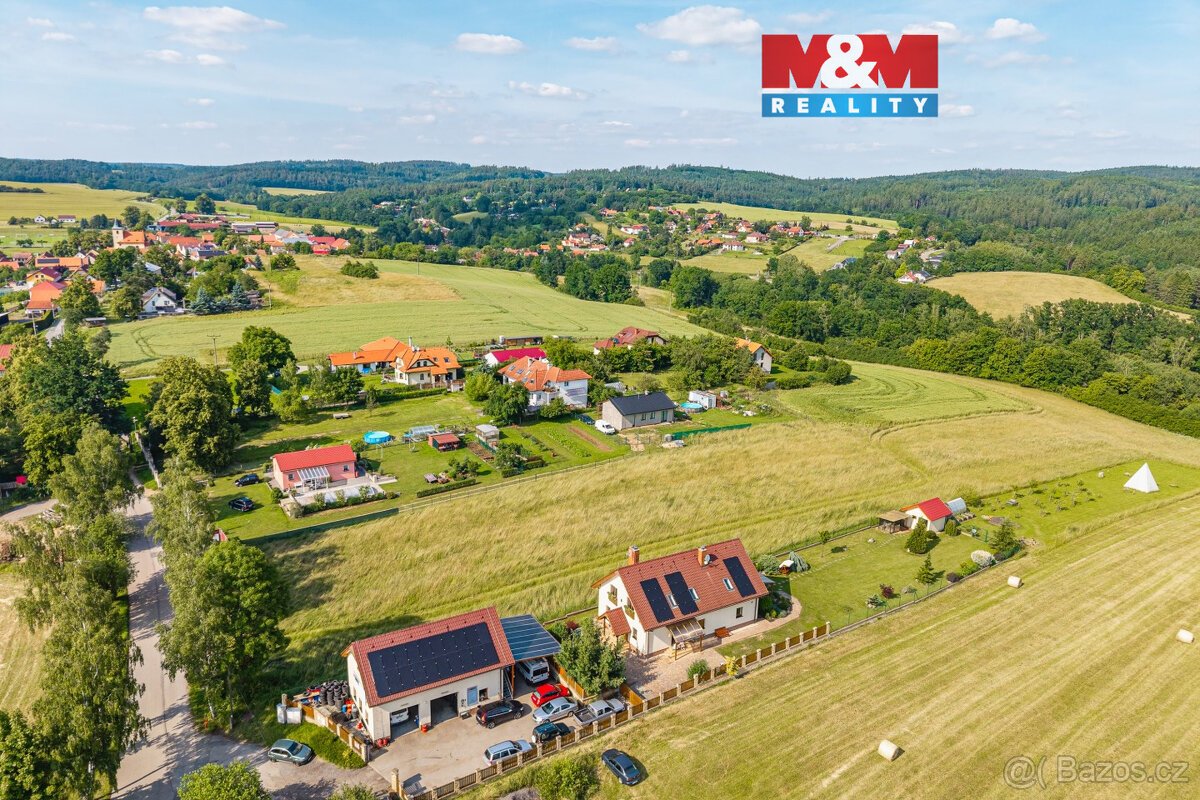 Prodej pozemku k bydlení, 3448 m², Hrusice