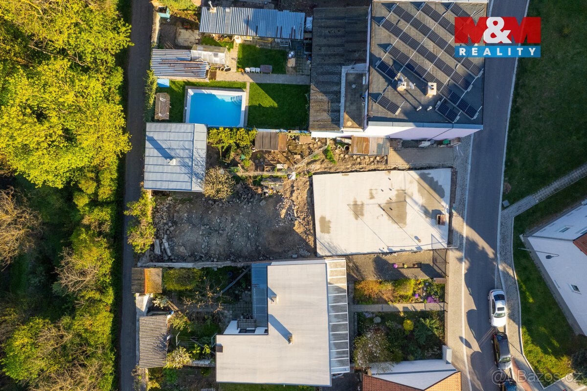 Prodej pozemku k bydlení v Moravském Krumlově, ul. Palackého