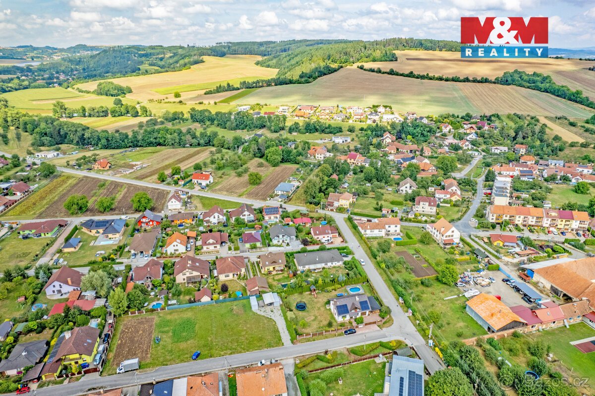 Prodej pozemku k bydlení, 1180 m², Drnovice, ul. Drnovice
