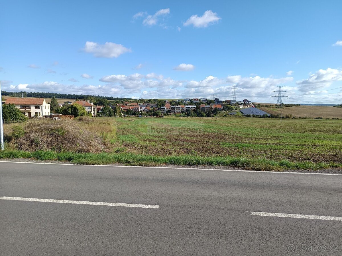 Prodej stavebního pozemku - 800 m², Veverské Knínice, Brno -