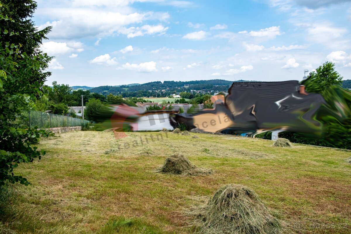 Prodej pozemku o ploše 976m2, v Poříčí nad Sázavou