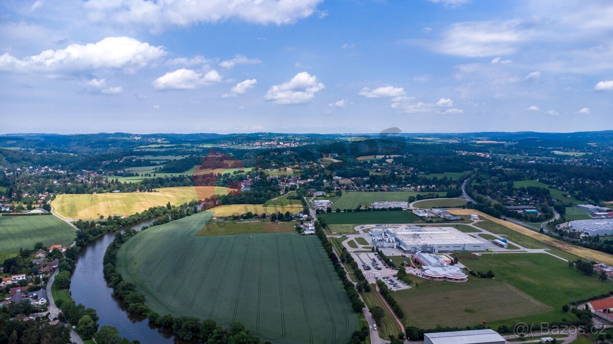 Prodej pozemku o ploše 976m2, v Poříčí nad Sázavou