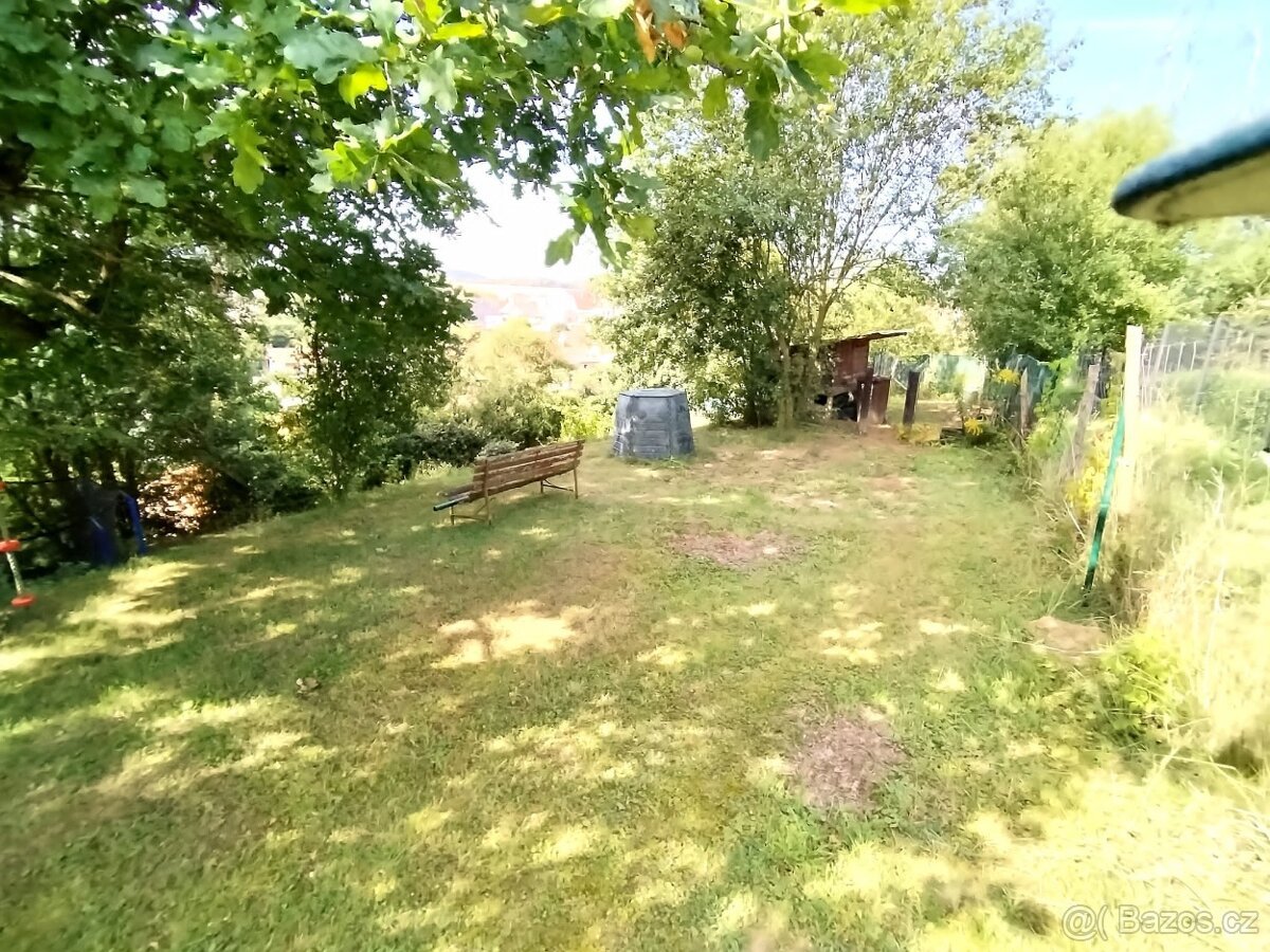 Zahrada  st.pozemek
